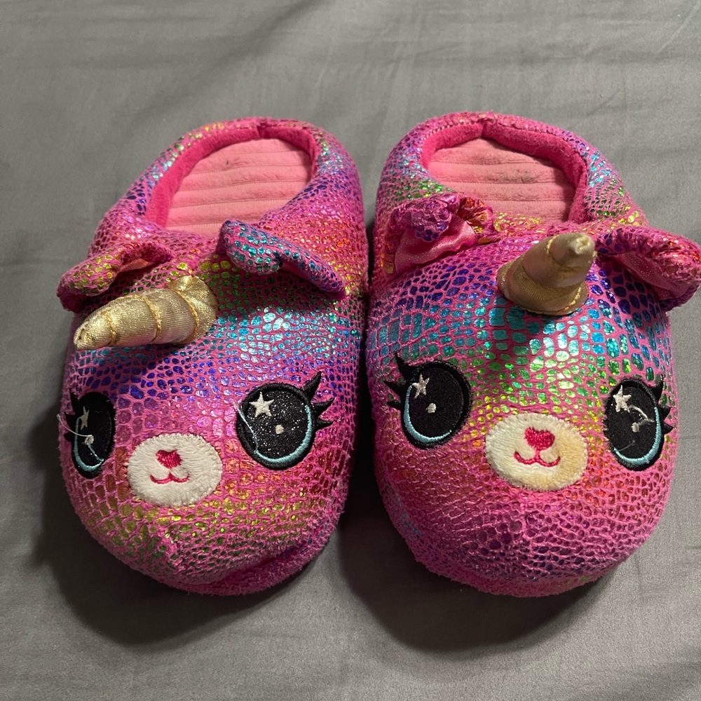 🟣🟣Little Girls Slip On Pajama Slippers Multi Color Unicorn Size 11 / 12